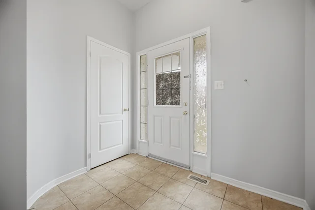 41 Hollingsworth Circle, Brampton - photo 15