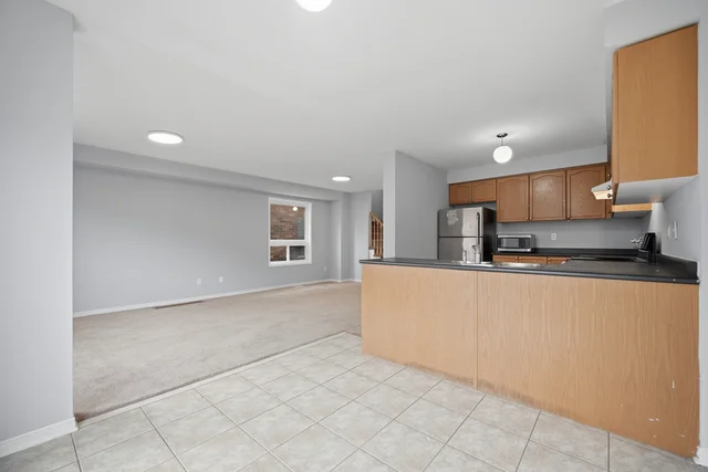 41 Hollingsworth Circle, Brampton - photo 25