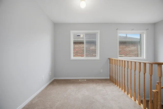 41 Hollingsworth Circle, Brampton - photo 34