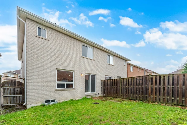 41 Hollingsworth Circle, Brampton - photo 54