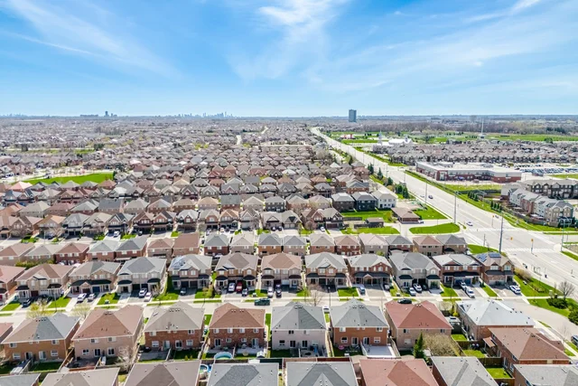 41 Hollingsworth Circle, Brampton - photo 61