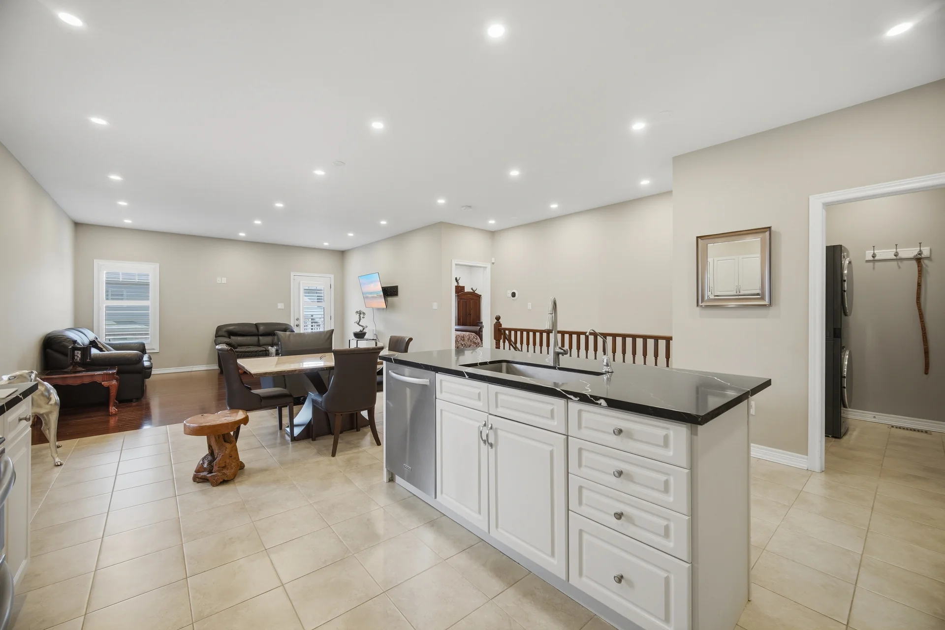 22 Wardlaw Avenue, Orangeville - photo 12