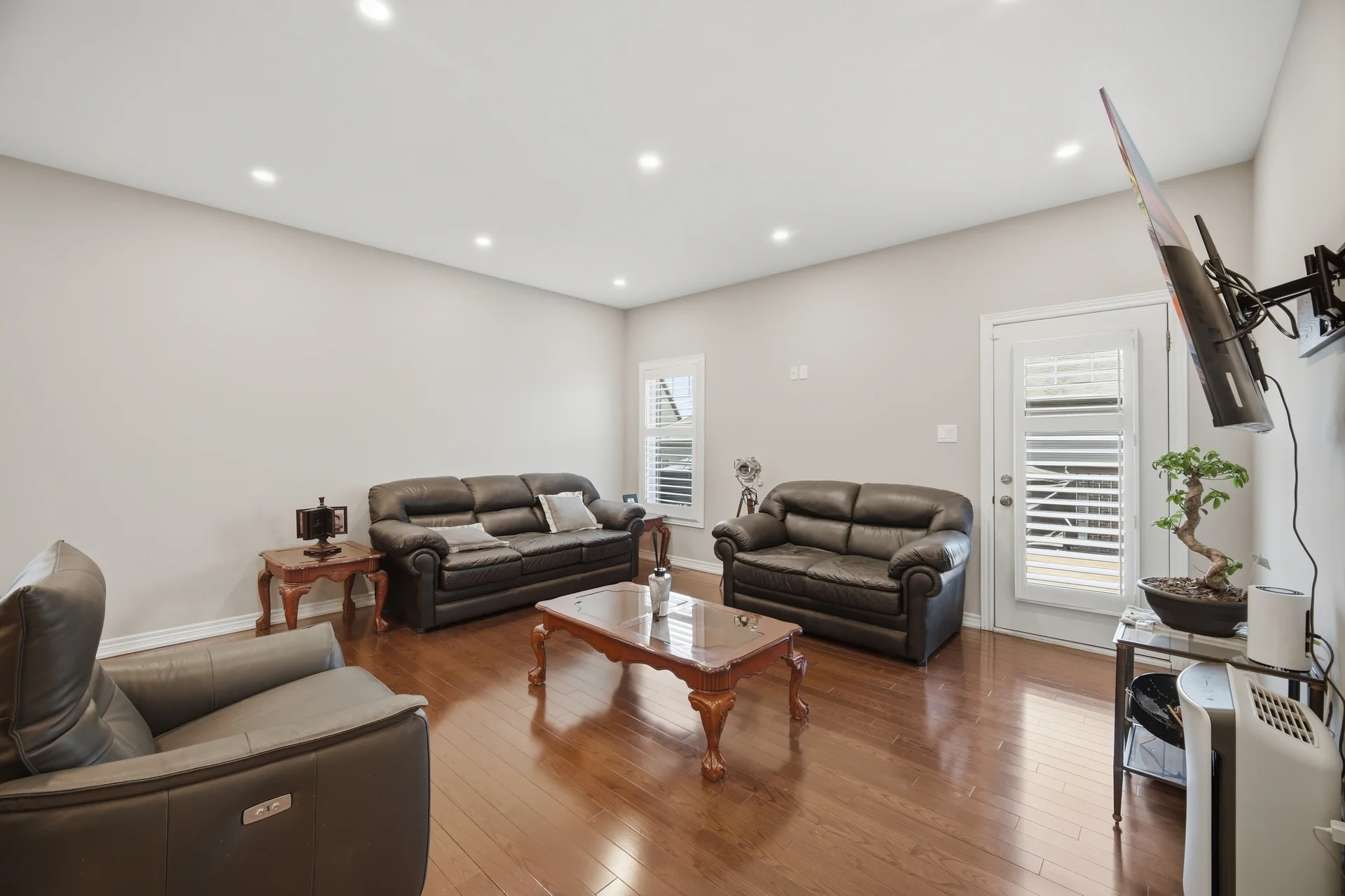 22 Wardlaw Avenue, Orangeville - photo 15