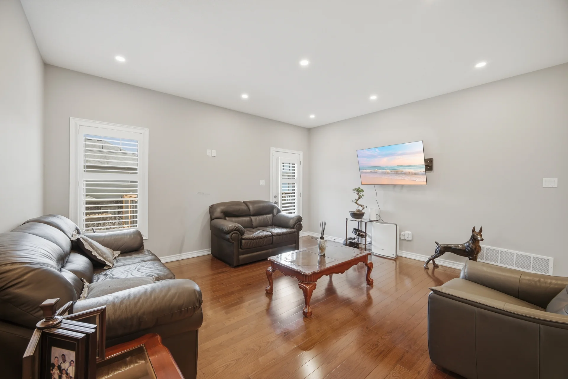 22 Wardlaw Avenue, Orangeville - photo 16