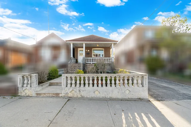 40 Sanderstead Avenue, Toronto - photo 3
