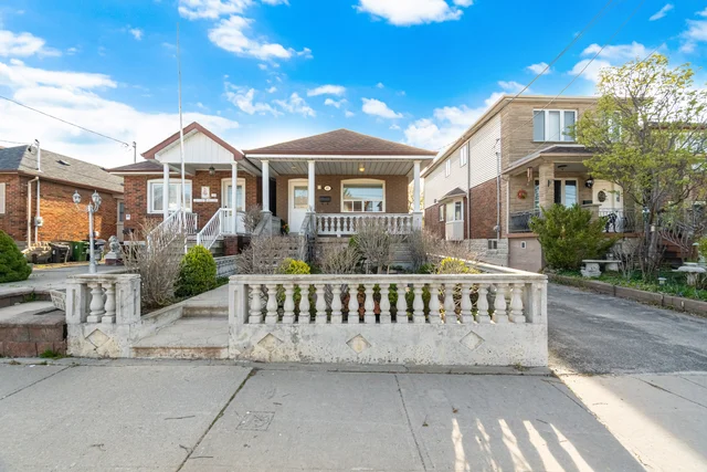 40 Sanderstead Avenue, Toronto - photo 4