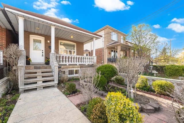 40 Sanderstead Avenue, Toronto - photo 5