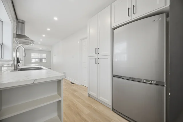 40 Sanderstead Avenue, Toronto - photo 22
