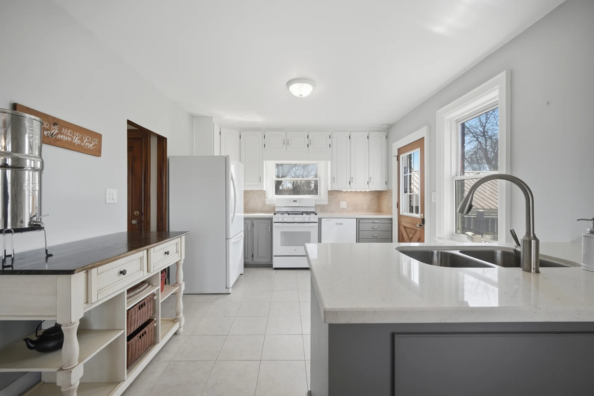 2203 Highway 2, Bowmanville - photo 26