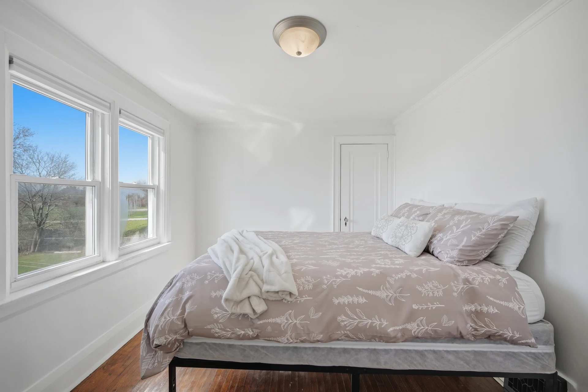 2203 Highway 2, Bowmanville - photo 37