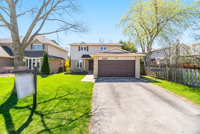 2395 Arnold Crescent, Burlington - photo 3