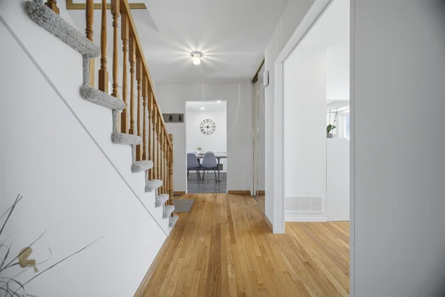2395 Arnold Crescent, Burlington - photo 11