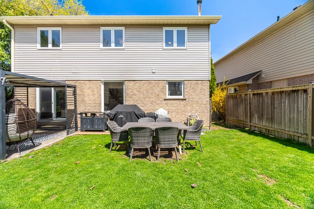 2395 Arnold Crescent, Burlington - photo 51