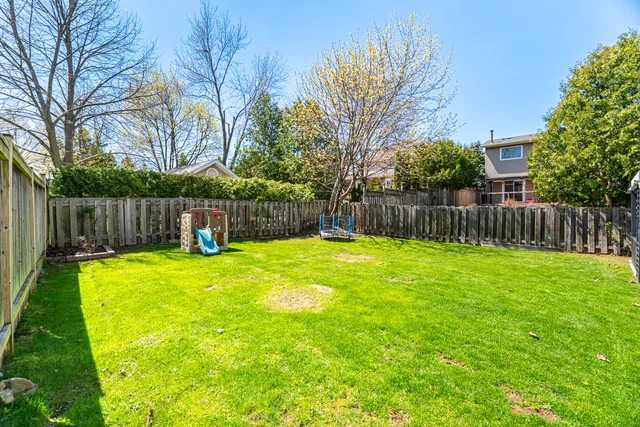 2395 Arnold Crescent, Burlington - photo 54