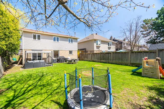 2395 Arnold Crescent, Burlington - photo 57