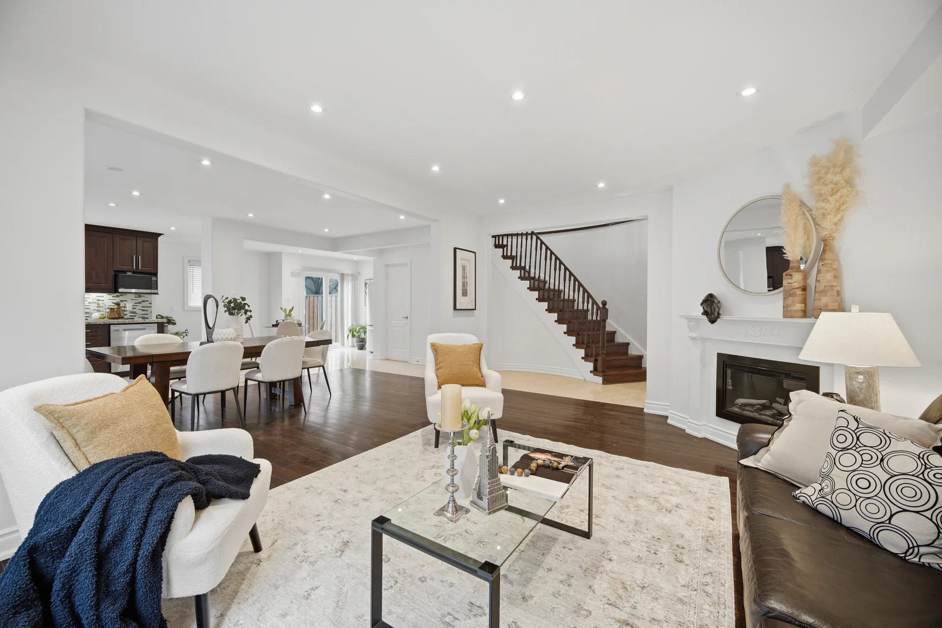 19 Ingleton Boulevard, Scarborough - photo 15