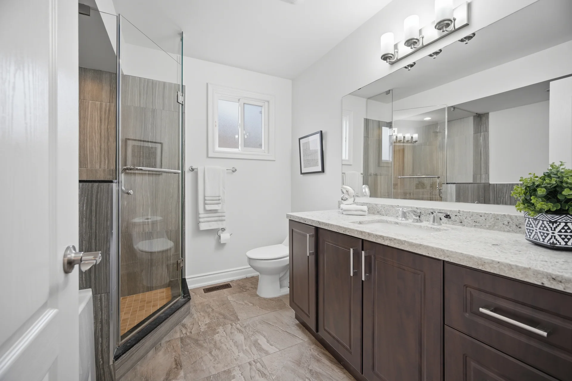 19 Ingleton Boulevard, Scarborough - photo 37