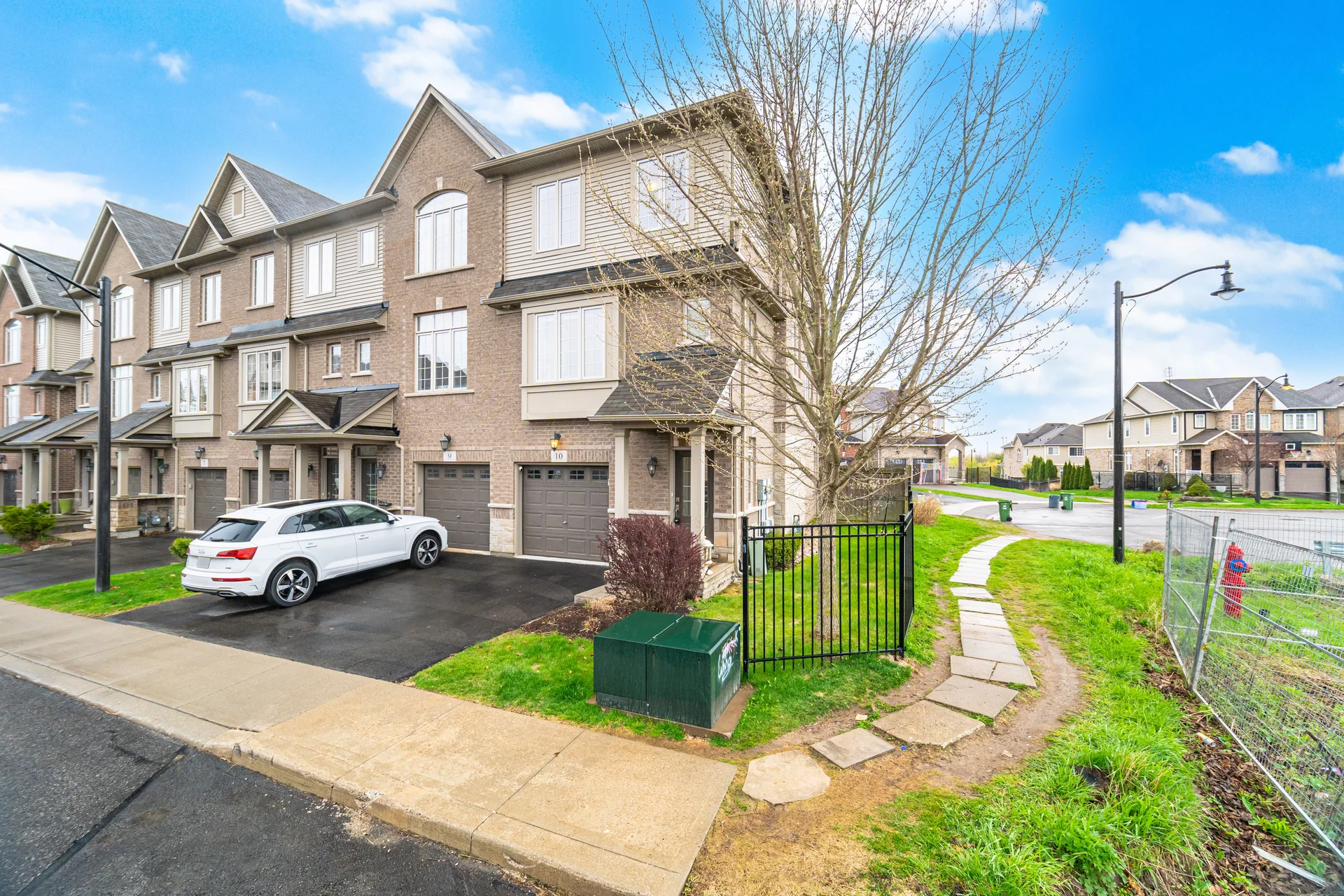 #10-257 Parkside Drive, Hamilton - photo 4