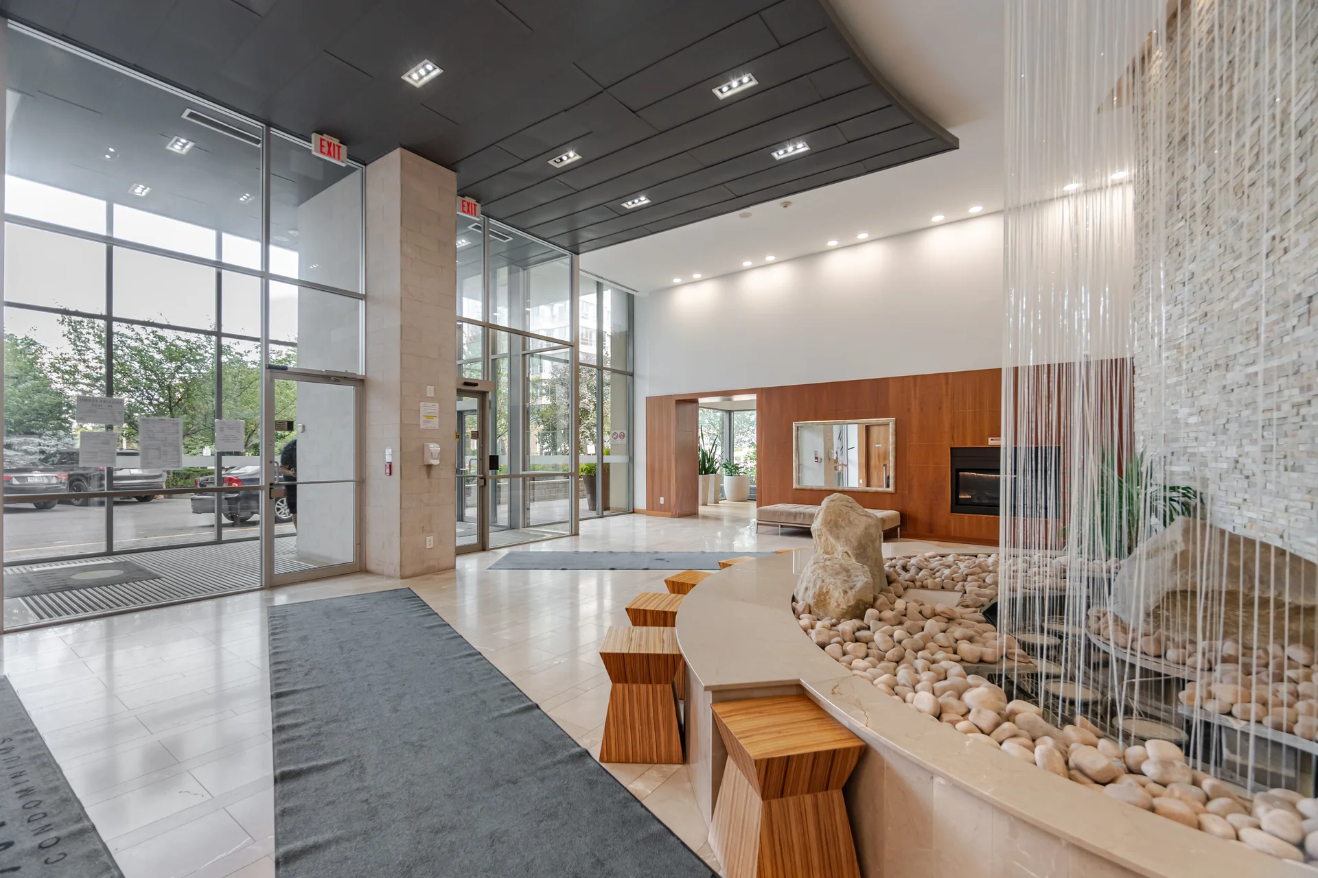 #402-225 Webb Drive, Mississauga - photo 5