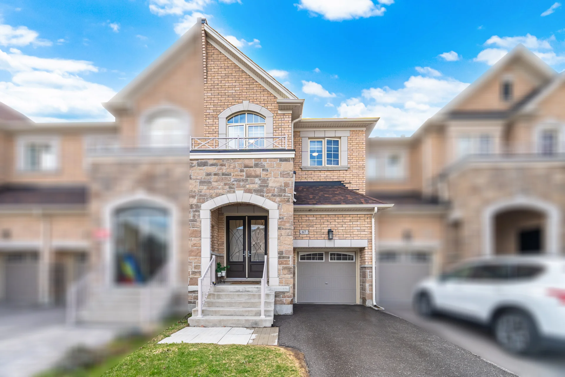 67 Drizzel Crescent, Richmond Hill - photo 2