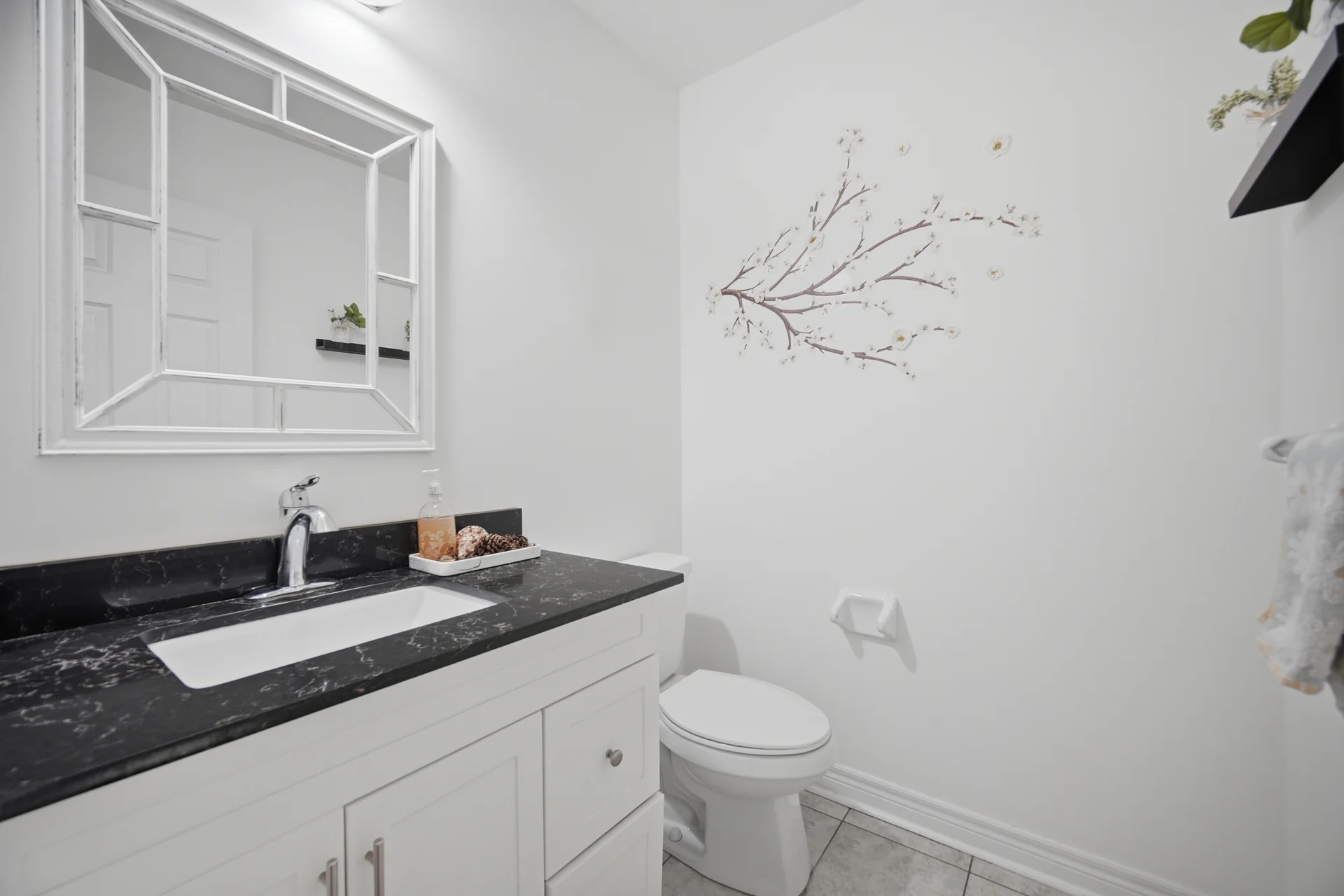 3585547
