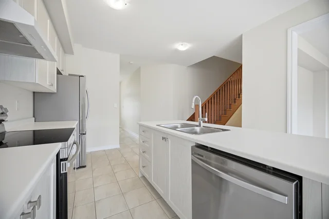 275 Vanilla Trail, Thorold - photo 13