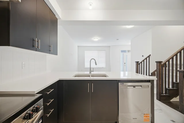 7 Moosehead Drive, Brampton - photo 15