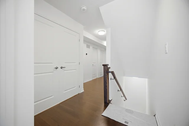 7 Moosehead Drive, Brampton - photo 18