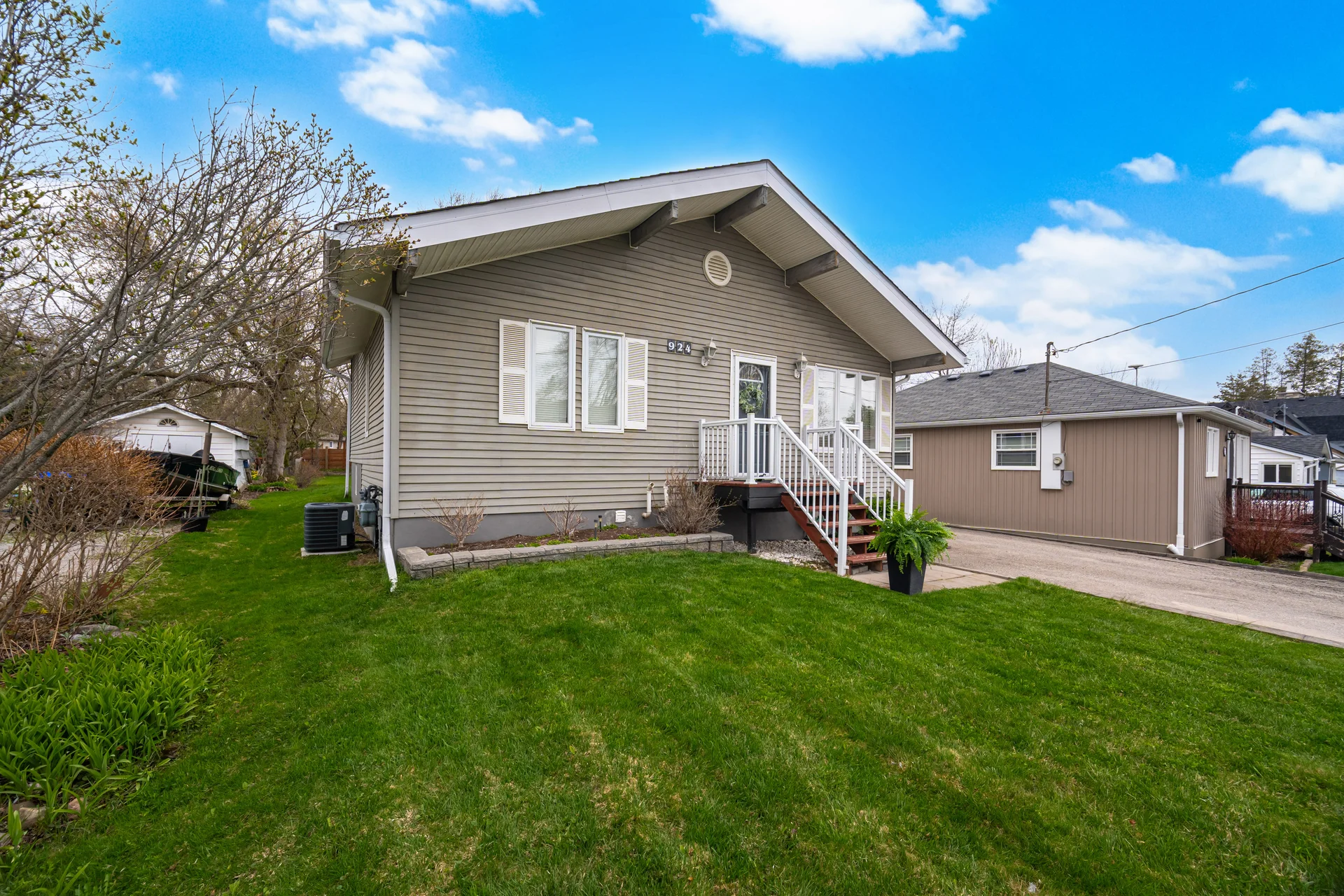 924 Vicrol Drive, Innisfil - photo 18