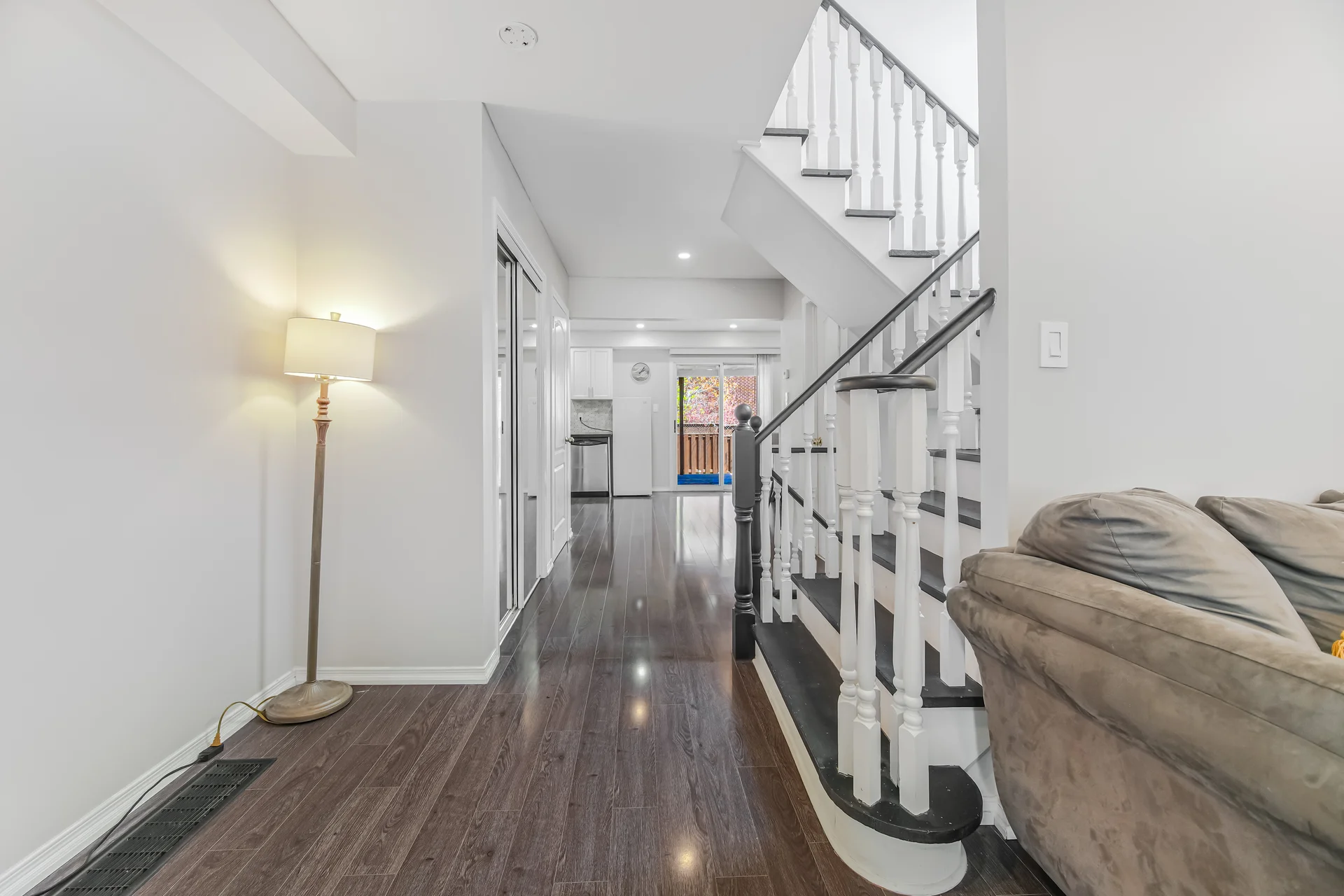 185 Red Maple Road, Richmond Hill - photo 14