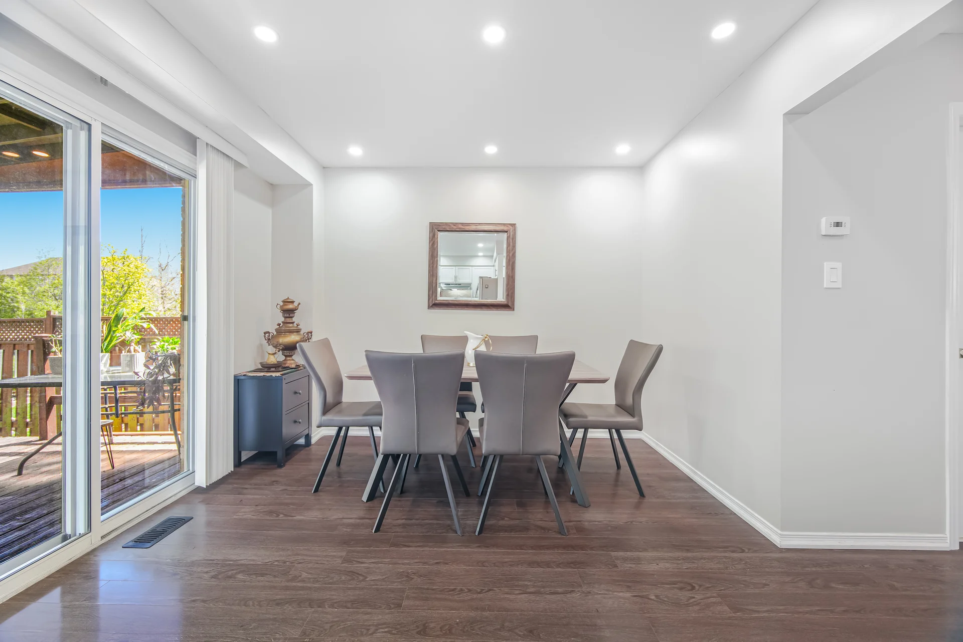 185 Red Maple Road, Richmond Hill - photo 16