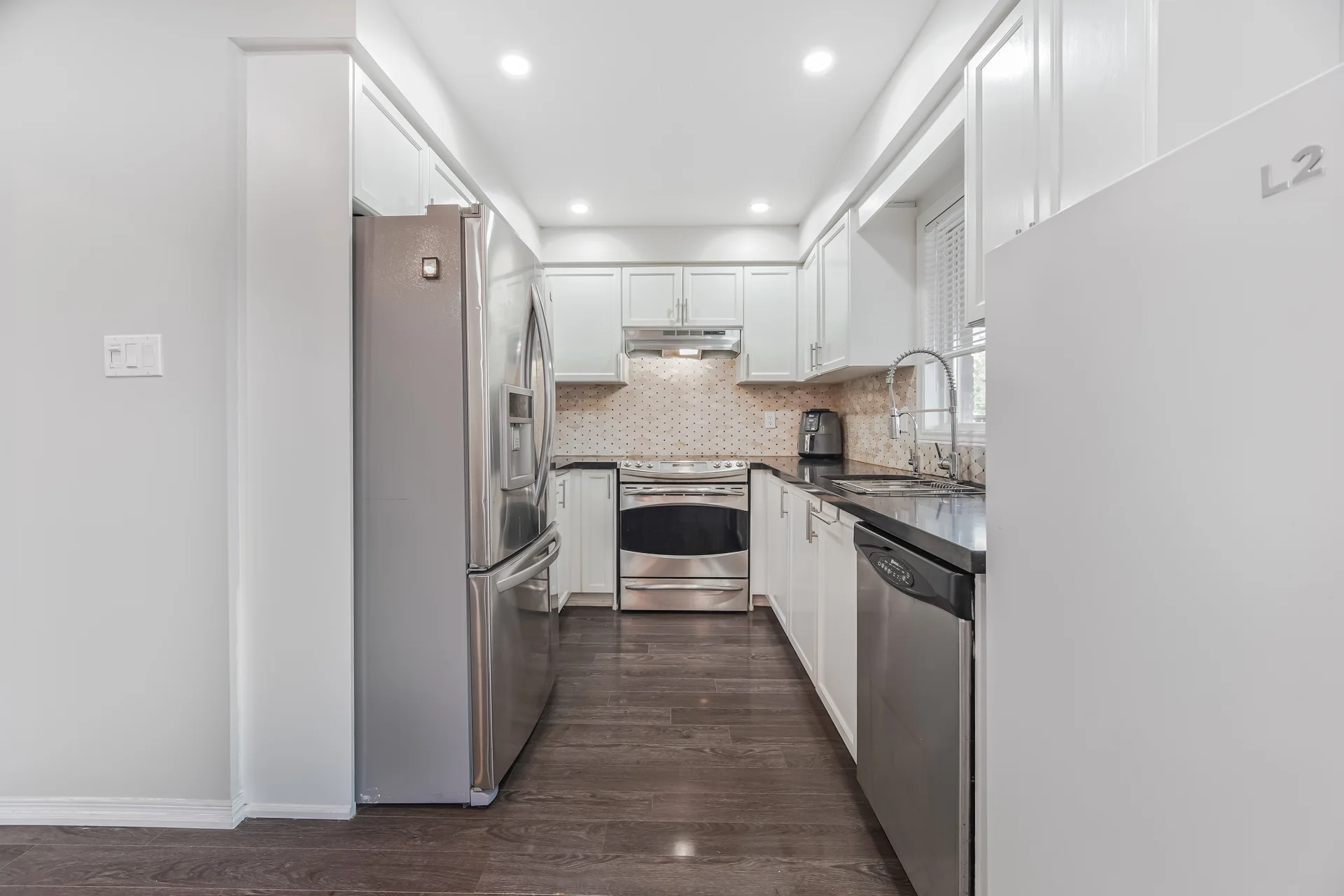 185 Red Maple Road, Richmond Hill - photo 19