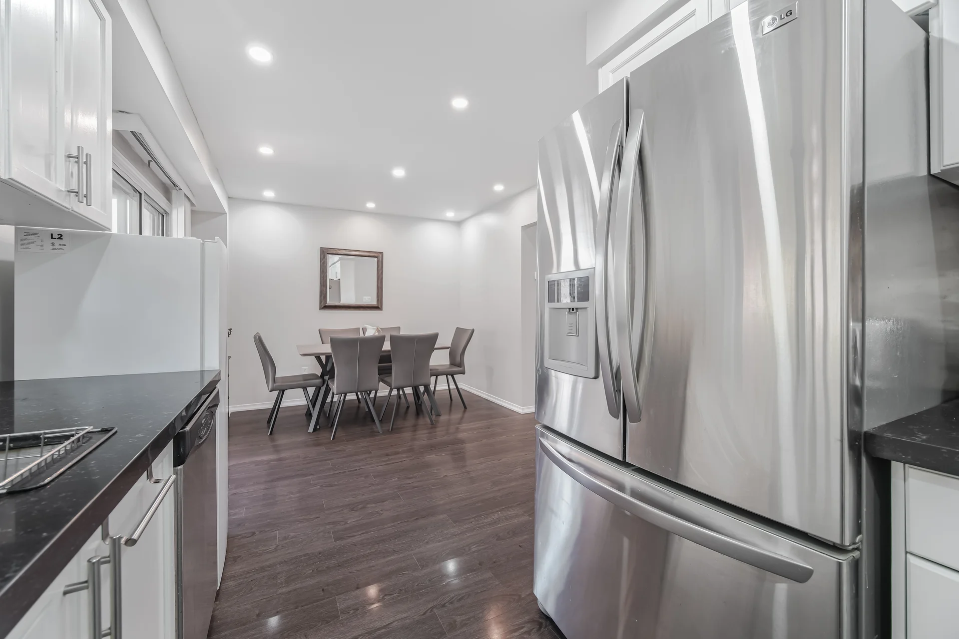 185 Red Maple Road, Richmond Hill - photo 22
