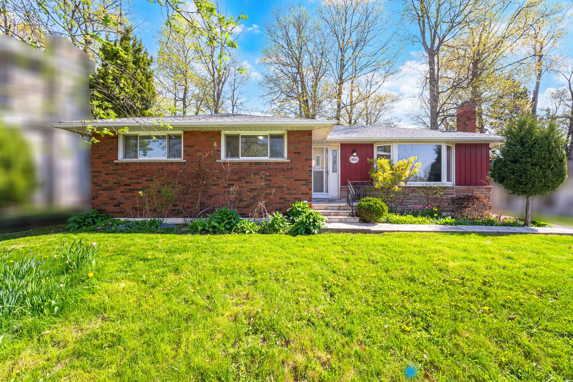 1461 Moss Glen Road, Burlington - photo 2
