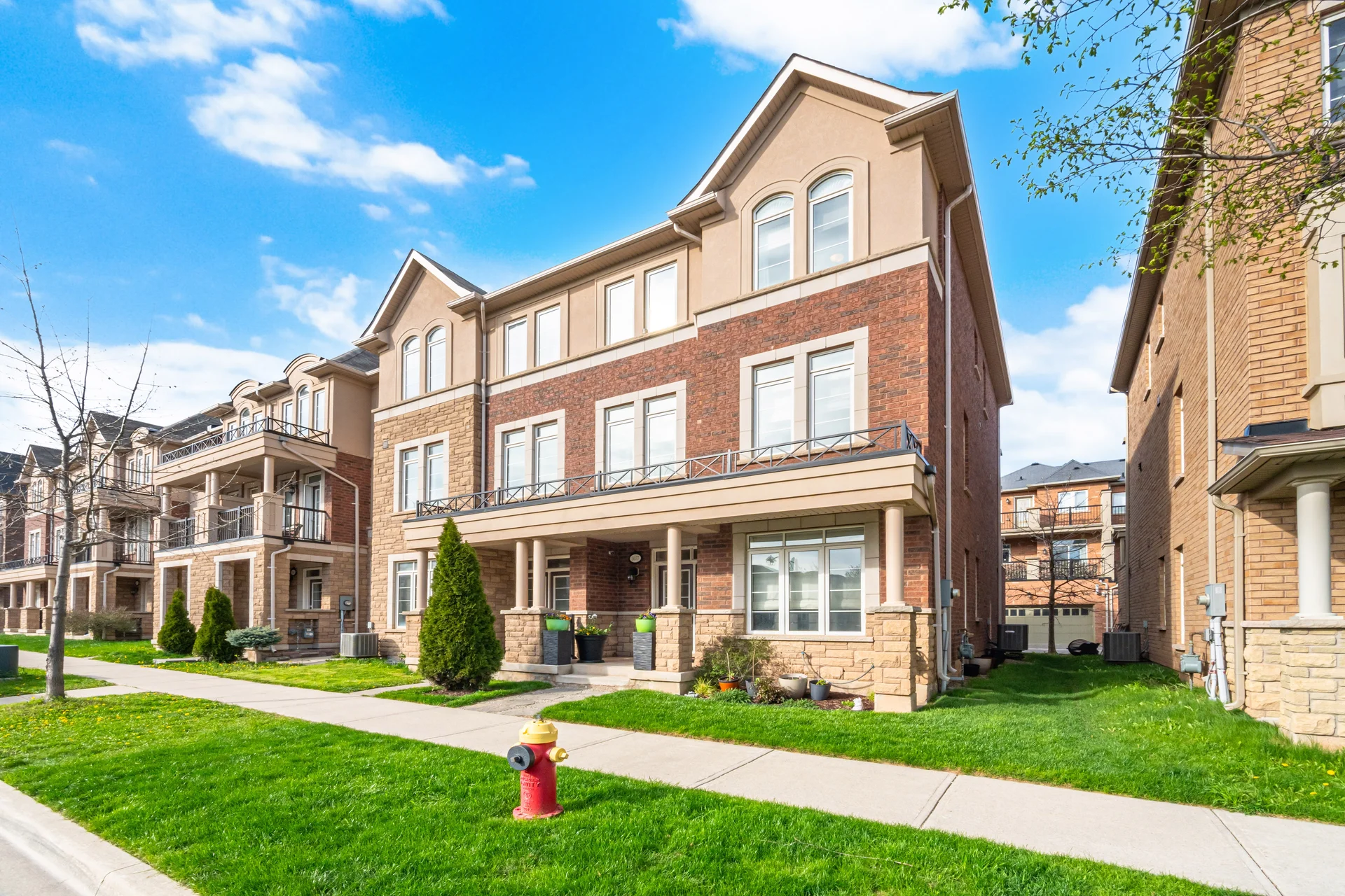 3077 Preserve Drive, Oakville - photo 8