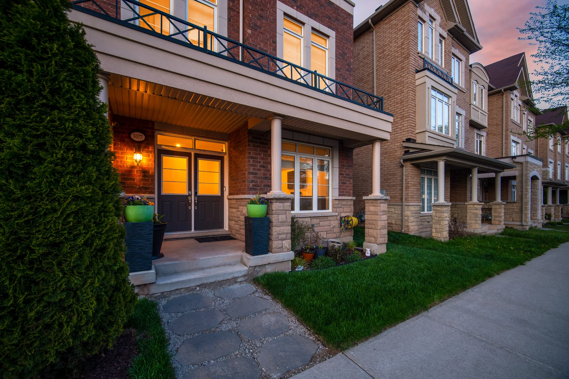 3077 Preserve Drive, Oakville - photo 16