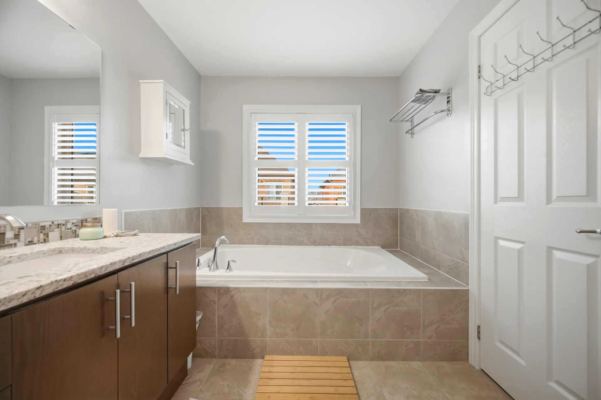 3077 Preserve Drive, Oakville - photo 59