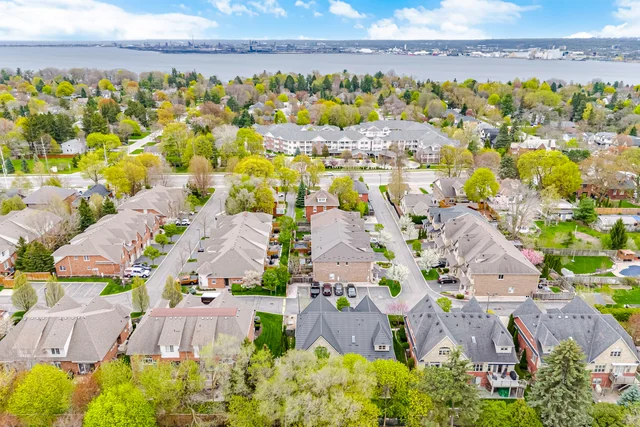 1051 Fernridge Common, Burlington - photo 95