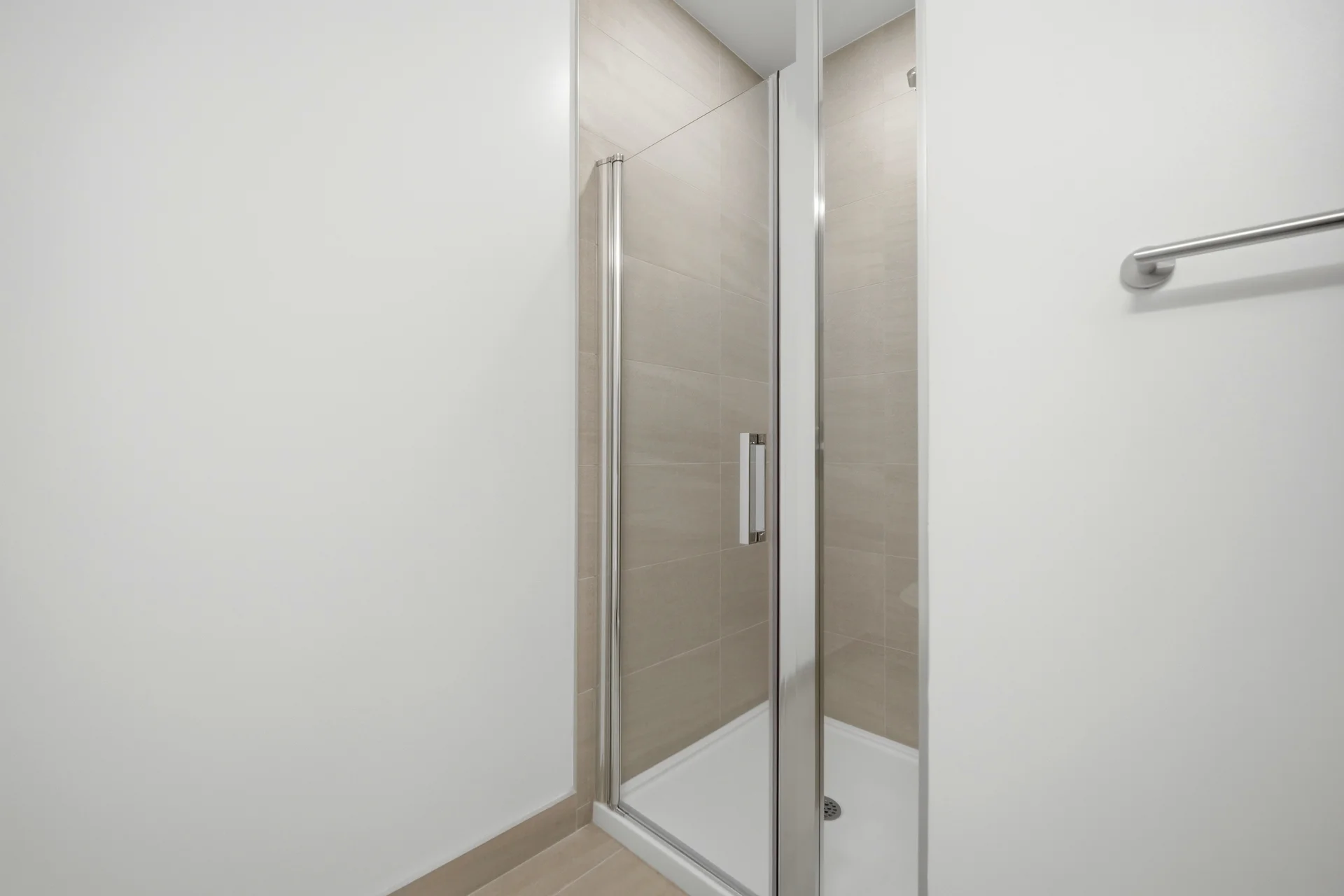 #2409-634 Church Street, Toronto - photo 24