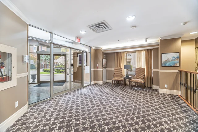#1508-350 Princess Royal Drive, Mississauga - photo 3