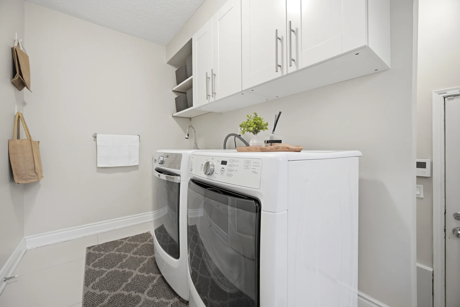139 Coronation Street, Vaughan - photo 34