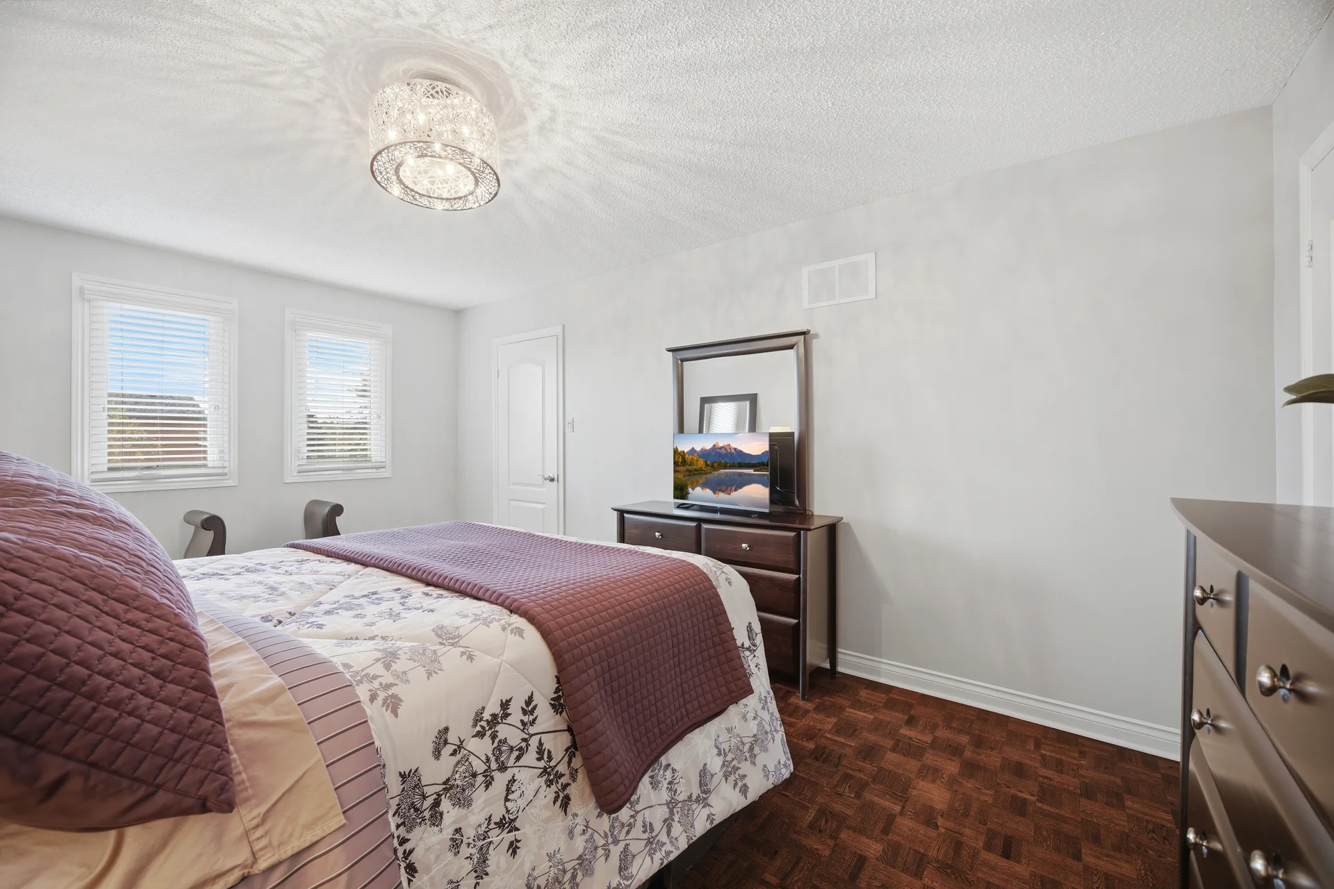 139 Coronation Street, Vaughan - photo 43