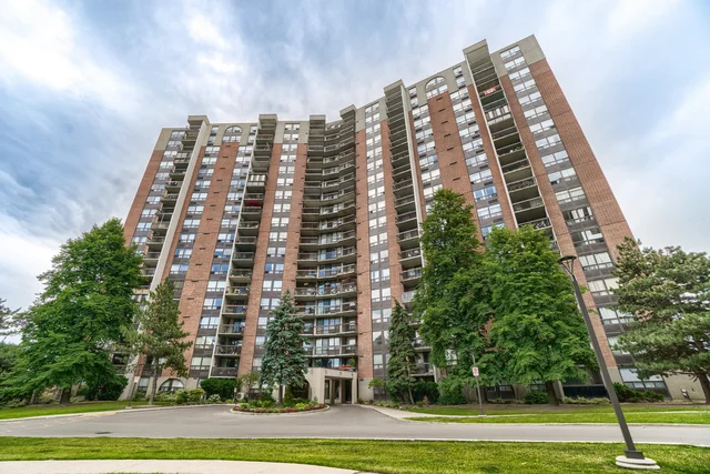 #1012-50 Mississauga Valley Boulevard, Mississauga - photo 2