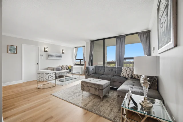 #1012-50 Mississauga Valley Boulevard, Mississauga - photo 12
