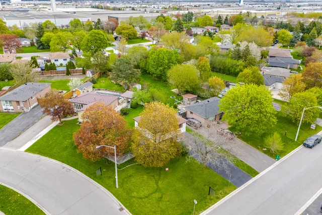 1 Flavian Crescent, Brampton - photo 1
