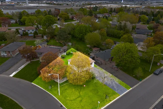 1 Flavian Crescent, Brampton - photo 2