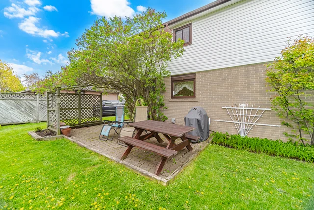 1 Flavian Crescent, Brampton - photo 59