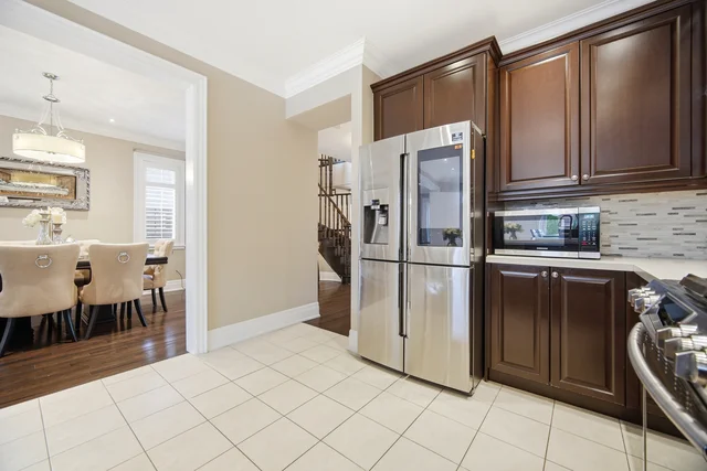 23 Mission Ridge Trail, Brampton - photo 22