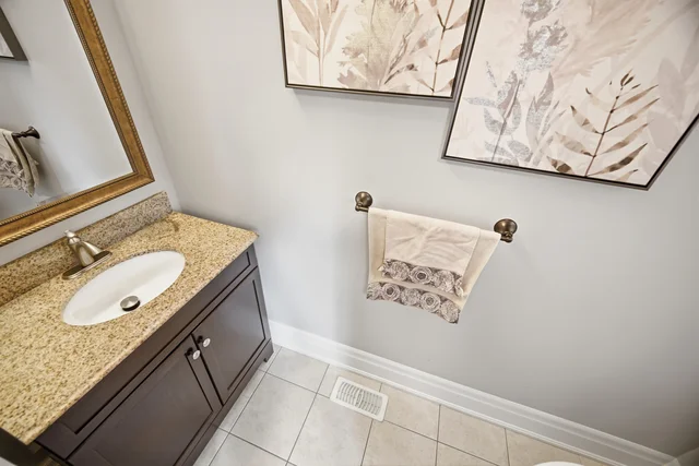 23 Mission Ridge Trail, Brampton - photo 32