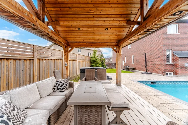 23 Mission Ridge Trail, Brampton - photo 82